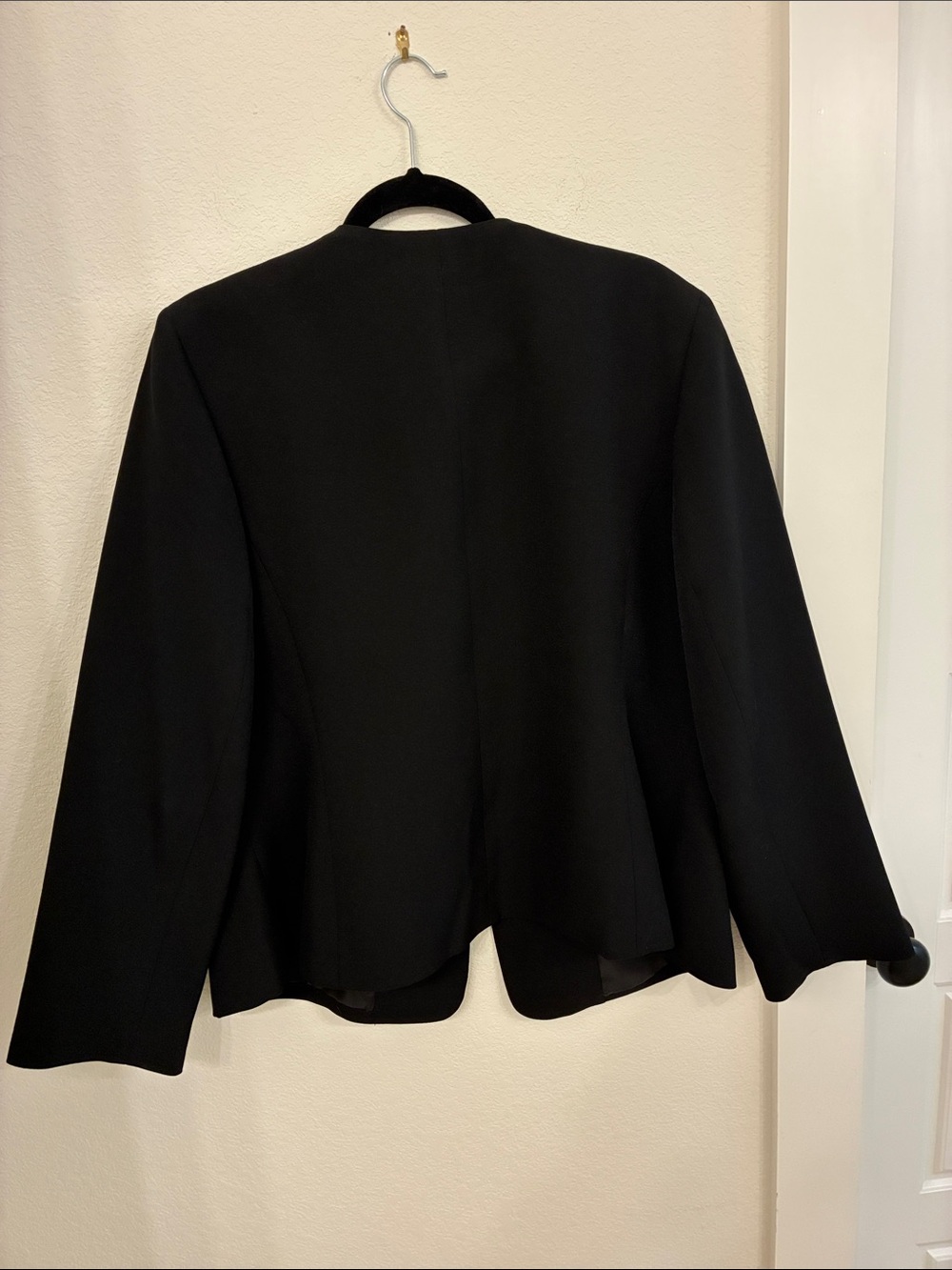 Like New |Jones Studio Collection Black Blazer | Size 14W | Classic Career - Picture 3 of 11